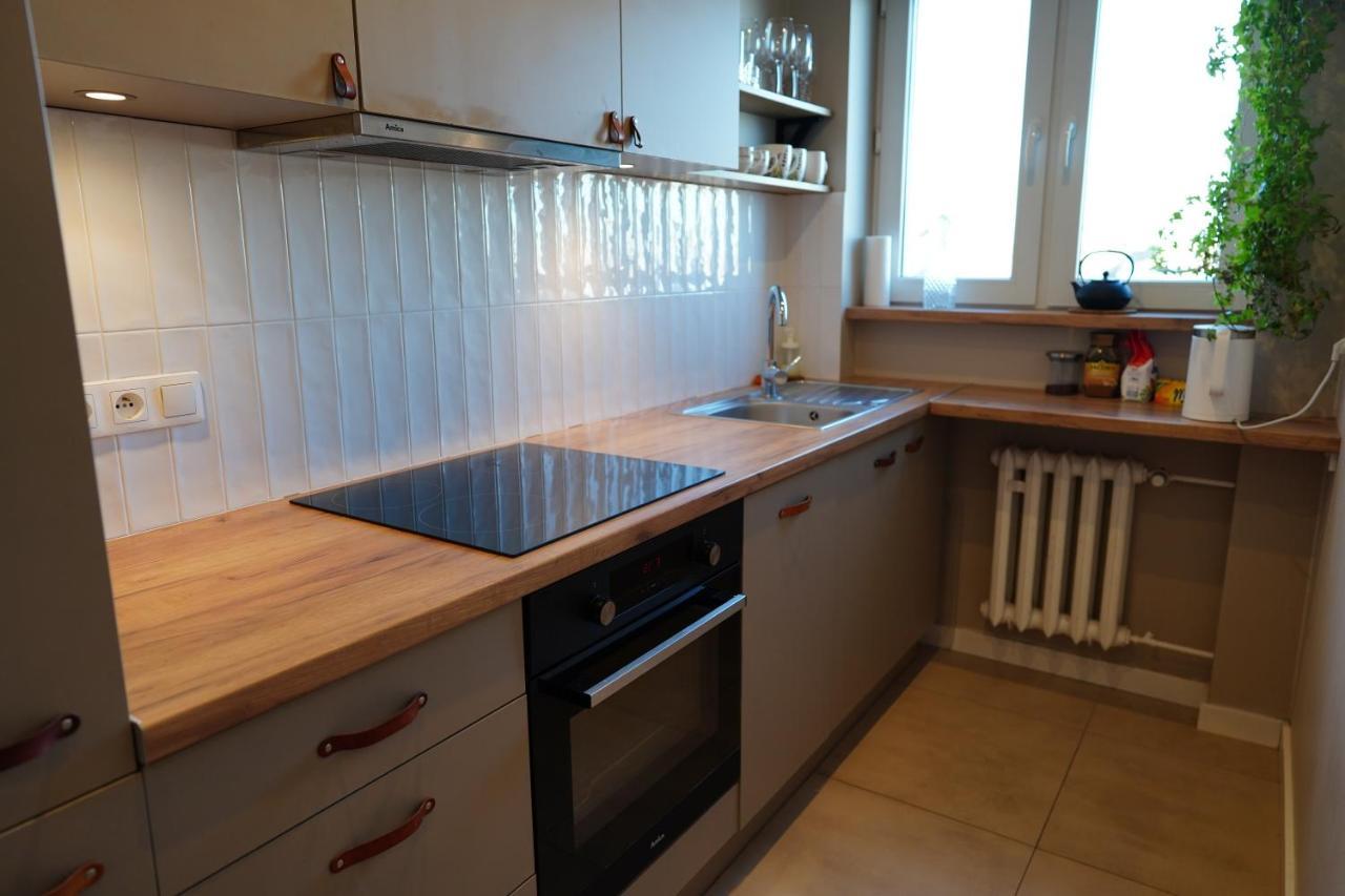 3 Rooms Apartment Podgorze Citybeat #3 Krakow Exterior photo